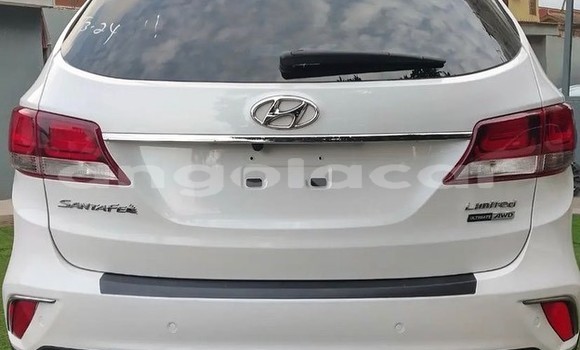 Buy Used Hyundai Santa Fe White Car in Luanda in Luanda Province Buy Used Hyundai Santa Fe White Car in Luanda in Luanda Province