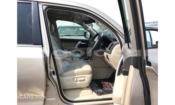 Comprar Importar Toyota Land Cruiser Outro Carro em Import - Dubai em Bengo Province Comprar Importar Toyota Land Cruiser Outro Carro em Import - Dubai em Bengo Province