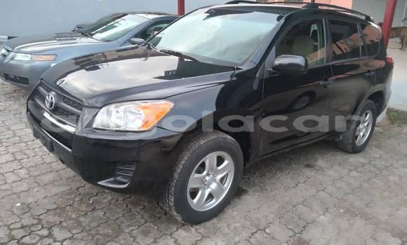 Acheter Occasion Voiture Toyota RAV4 Noir à Luanda, Province de Luanda Acheter Occasion Voiture Toyota RAV4 Noir à Luanda, Province de Luanda