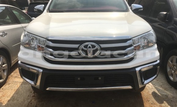 Comprar Usado Toyota Hilux Branco Carro em Luanda em Luanda Province Comprar Usado Toyota Hilux Branco Carro em Luanda em Luanda Province