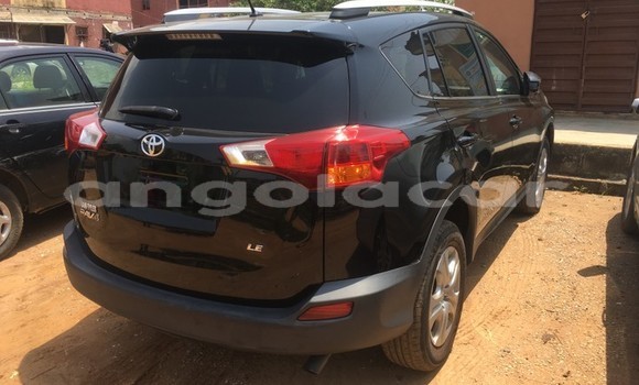 Acheter Occasion Voiture Toyota RAV4 Noir à Luanda, Province de Luanda Acheter Occasion Voiture Toyota RAV4 Noir à Luanda, Province de Luanda
