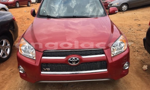 Acheter Occasion Voiture Toyota RAV4 Rouge à Luanda, Province de Luanda Acheter Occasion Voiture Toyota RAV4 Rouge à Luanda, Province de Luanda