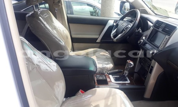Comprar Usado Toyota Land Cruiser Branco Carro em Luanda em Luanda Province Comprar Usado Toyota Land Cruiser Branco Carro em Luanda em Luanda Province