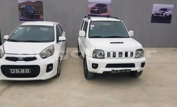 Buy Used Suzuki Jimny White Car in Luanda in Luanda Province