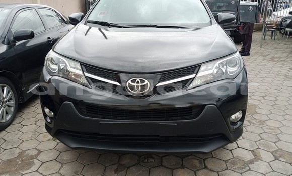 Acheter Occasion Voiture Toyota RAV4 Noir à Luanda, Province de Luanda Acheter Occasion Voiture Toyota RAV4 Noir à Luanda, Province de Luanda
