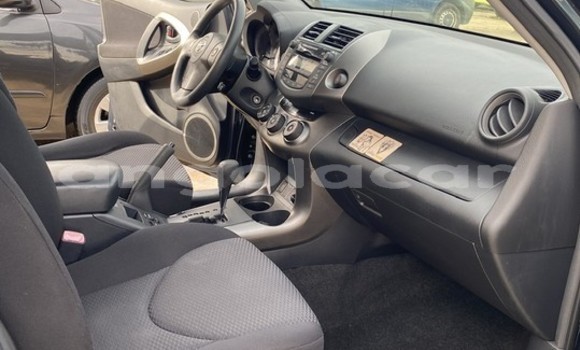 Buy Used Toyota RAV4 Black Car in Luanda in Luanda Province Buy Used Toyota RAV4 Black Car in Luanda in Luanda Province