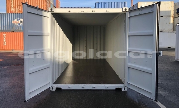 Comprar Novo Aurus Senat Outro Carro em Luanda em Luanda Province Comprar Novo Aurus Senat Outro Carro em Luanda em Luanda Province