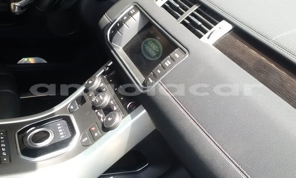 Acheter Occasion Voiture Land Rover Range Rover Vogue Blanc à Luanda, Province de Luanda Acheter Occasion Voiture Land Rover Range Rover Vogue Blanc à Luanda, Province de Luanda