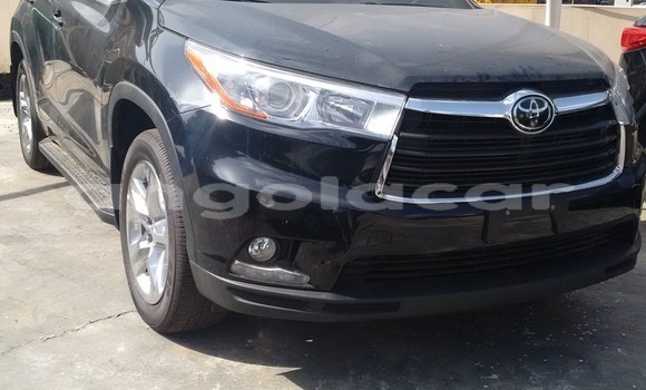 Acheter Occasion Voiture Toyota Highlander Bleu à Luanda, Province de Luanda