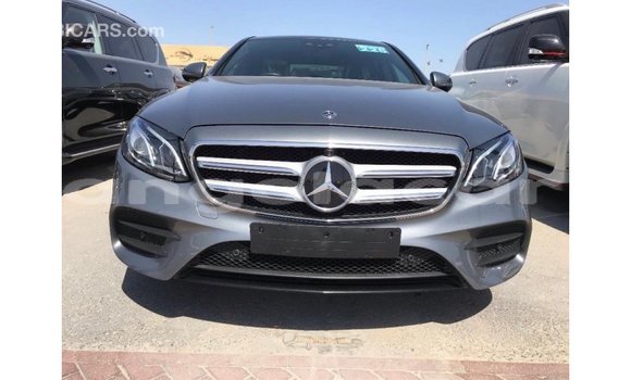 Comprar Importar Mercedes-Benz 200 Outro Carro em Import - Dubai em Bengo Province Comprar Importar Mercedes-Benz 200 Outro Carro em Import - Dubai em Bengo Province