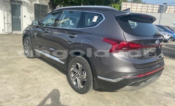 Buy Used Hyundai Santa Fe Black Car in Luanda in Luanda Province Buy Used Hyundai Santa Fe Black Car in Luanda in Luanda Province