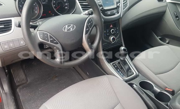 Acheter Occasion Voiture Hyundai Elantra Rouge à Luanda, Province de Luanda Acheter Occasion Voiture Hyundai Elantra Rouge à Luanda, Province de Luanda