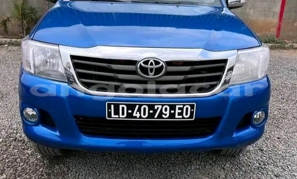 Buy Used Toyota Hilux Blue Car in Luanda in Luanda Province Buy Used Toyota Hilux Blue Car in Luanda in Luanda Province