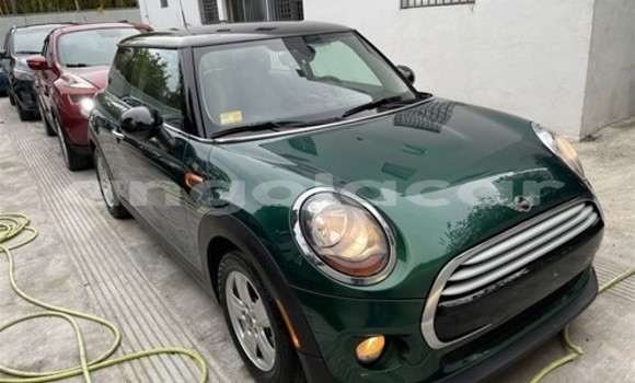 Comprar Usado Mini Cooper S clubman Verde Carro em Luanda em Luanda Province Comprar Usado Mini Cooper S clubman Verde Carro em Luanda em Luanda Province