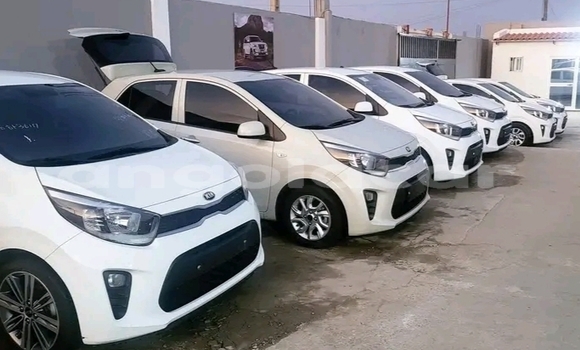 Acheter Occasion Voiture Kia Picanto Blanc à Luanda, Province de Luanda Acheter Occasion Voiture Kia Picanto Blanc à Luanda, Province de Luanda