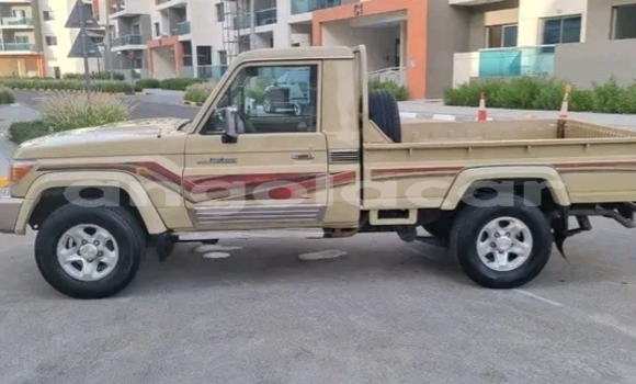 Acheter Occasion Voiture Toyota Pickup Marron à Luanda, Province de Luanda Acheter Occasion Voiture Toyota Pickup Marron à Luanda, Province de Luanda
