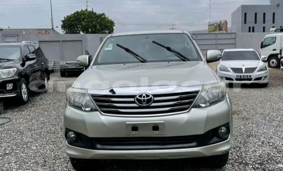 Acheter Occasion Voiture Toyota Fortuner Autre à Luanda, Province de Luanda Acheter Occasion Voiture Toyota Fortuner Autre à Luanda, Province de Luanda