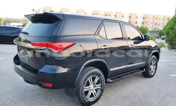 Buy Used Toyota Fortuner Brown Car in Luanda in Luanda Province Buy Used Toyota Fortuner Brown Car in Luanda in Luanda Province
