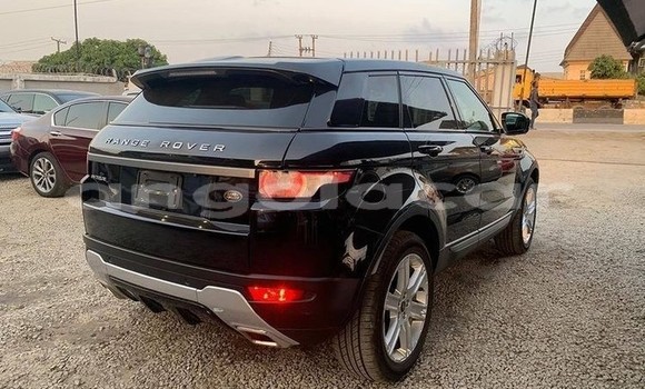 Acheter Occasion Voiture Land Rover Range Rover Velar Noir à Luanda, Province de Luanda Acheter Occasion Voiture Land Rover Range Rover Velar Noir à Luanda, Province de Luanda