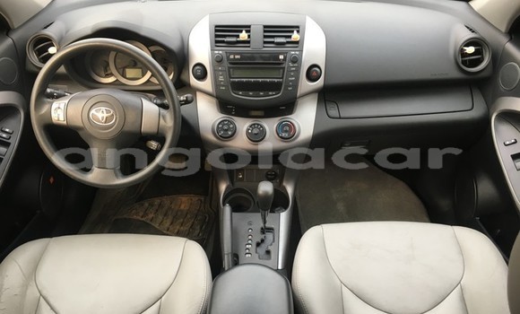 Buy Used Toyota RAV4 Red Car in Luanda in Luanda Province Buy Used Toyota RAV4 Red Car in Luanda in Luanda Province
