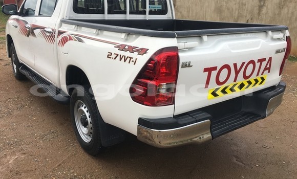Buy Used Toyota Hilux White Car in Luanda in Luanda Province Buy Used Toyota Hilux White Car in Luanda in Luanda Province