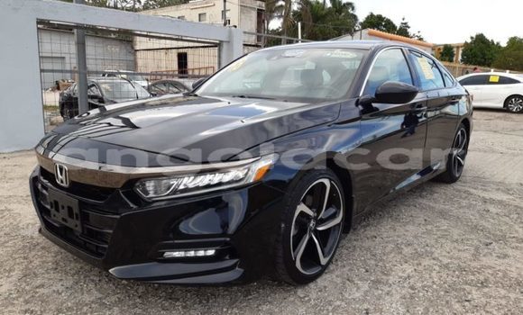 Comprar Usado Honda Accord Preto Carro em Luanda em Luanda Province