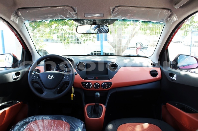 Big with watermark hyundai grand i10 gl 2019 model 1.2l basic at petrol 009