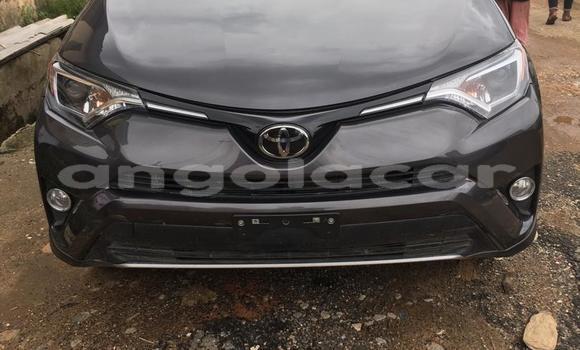 Comprar Usado Toyota RAV4 Preto Carro em Luanda em Luanda Province Comprar Usado Toyota RAV4 Preto Carro em Luanda em Luanda Province