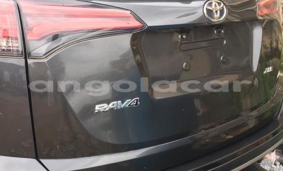 Comprar Usado Toyota RAV4 Preto Carro em Luanda em Luanda Province Comprar Usado Toyota RAV4 Preto Carro em Luanda em Luanda Province