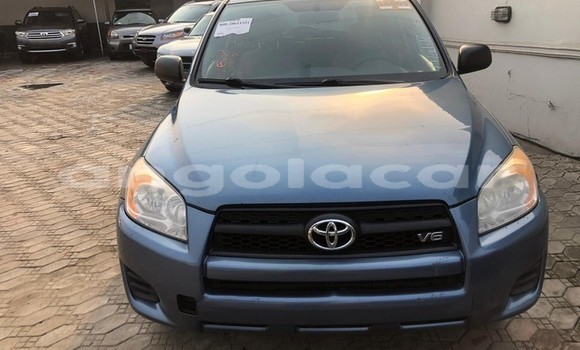 Acheter Occasion Voiture Toyota RAV4 Bleu à Luanda, Province de Luanda Acheter Occasion Voiture Toyota RAV4 Bleu à Luanda, Province de Luanda