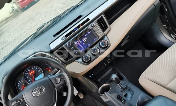 Comprar Usado Toyota RAV4 Prata Carro em Luanda em Luanda Province Comprar Usado Toyota RAV4 Prata Carro em Luanda em Luanda Province