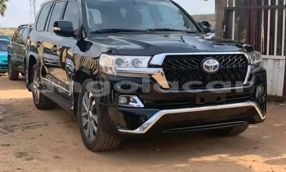 Comprar Usado Toyota Land Cruiser Preto Carro em Luanda em Luanda Province