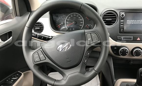 Buy Used Hyundai i10 White Car in Luanda in Luanda Province Buy Used Hyundai i10 White Car in Luanda in Luanda Province
