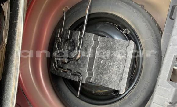 Acheter Occasion Voiture Toyota Corolla Rouge à Luanda, Province de Luanda Acheter Occasion Voiture Toyota Corolla Rouge à Luanda, Province de Luanda