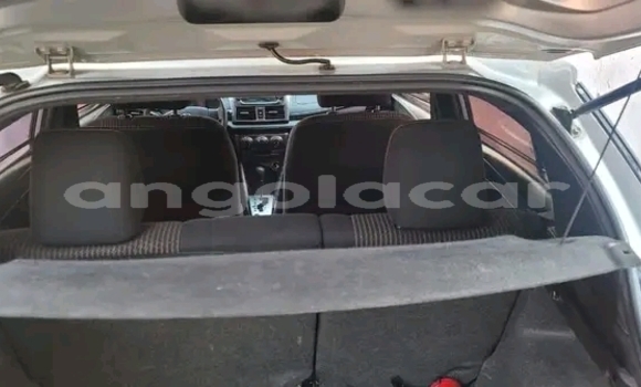 Acheter Occasion Voiture Toyota Yaris Gris à Luanda, Province de Luanda Acheter Occasion Voiture Toyota Yaris Gris à Luanda, Province de Luanda