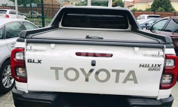 Comprar Usado Toyota Hilux Branco Carro em Luanda em Luanda Province Comprar Usado Toyota Hilux Branco Carro em Luanda em Luanda Province