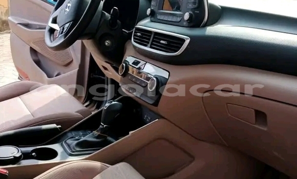 Acheter Occasion Voiture Hyundai Tucson Bleu à Luanda, Province de Luanda Acheter Occasion Voiture Hyundai Tucson Bleu à Luanda, Province de Luanda