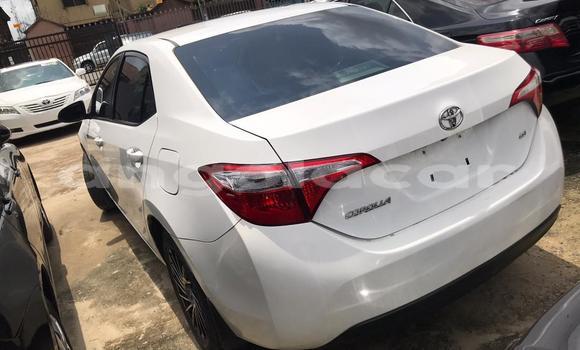 Comprar Usado Toyota Corolla Branco Carro em Luanda em Luanda Province Comprar Usado Toyota Corolla Branco Carro em Luanda em Luanda Province
