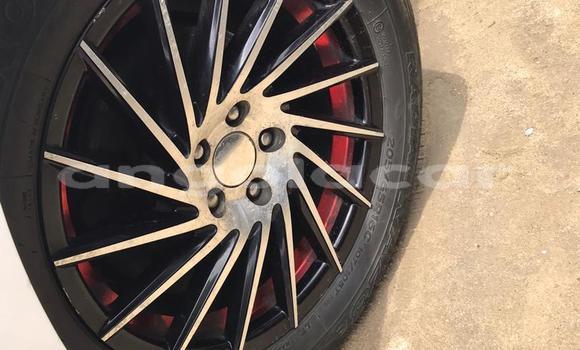 Comprar Usado Toyota Corolla Branco Carro em Luanda em Luanda Province Comprar Usado Toyota Corolla Branco Carro em Luanda em Luanda Province