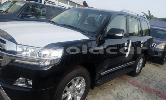 Comprar Usado Toyota Land Cruiser Prado Preto Carro em Luanda em Luanda Province Comprar Usado Toyota Land Cruiser Prado Preto Carro em Luanda em Luanda Province