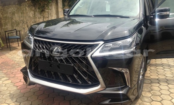 Acheter Occasion Voiture Lexus LX 570 Noir à Luanda, Province de Luanda Acheter Occasion Voiture Lexus LX 570 Noir à Luanda, Province de Luanda