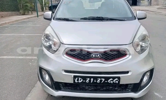 Comprar Usado Kia Picanto Prata Carro em Luanda em Luanda Province Comprar Usado Kia Picanto Prata Carro em Luanda em Luanda Province