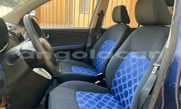 Comprar Usado Hyundai i10 Azul Carro em Luanda em Luanda Province Comprar Usado Hyundai i10 Azul Carro em Luanda em Luanda Province