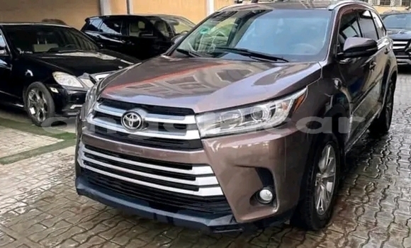 Buy Used Toyota Highlander Other Car in Luanda in Luanda Province Buy Used Toyota Highlander Other Car in Luanda in Luanda Province