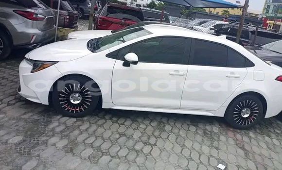 Comprar Usado Toyota Corolla Branco Carro em Luanda em Luanda Province Comprar Usado Toyota Corolla Branco Carro em Luanda em Luanda Province