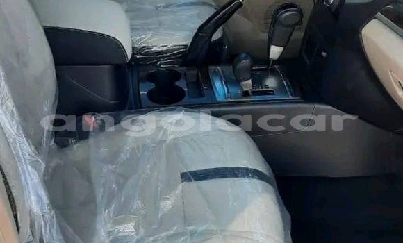 Acheter Occasion Voiture Mitsubishi Pajero Gris à Luanda, Province de Luanda Acheter Occasion Voiture Mitsubishi Pajero Gris à Luanda, Province de Luanda