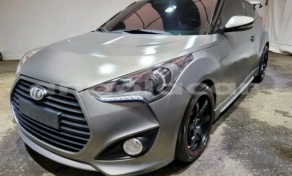 Acheter Occasion Voiture Hyundai Veloster Gris à Luanda, Province de Luanda