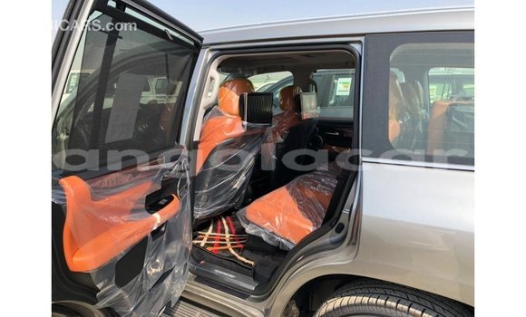 Comprar Importar Lexus LX Outro Carro em Import - Dubai em Bengo Province Comprar Importar Lexus LX Outro Carro em Import - Dubai em Bengo Province