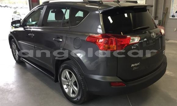 Comprar Usado Toyota RAV4 Outro Carro em Luanda em Luanda Province Comprar Usado Toyota RAV4 Outro Carro em Luanda em Luanda Province