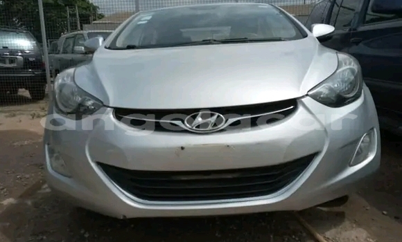 Comprar Usado Hyundai Elantra Outro Carro em Luanda em Luanda Province Comprar Usado Hyundai Elantra Outro Carro em Luanda em Luanda Province
